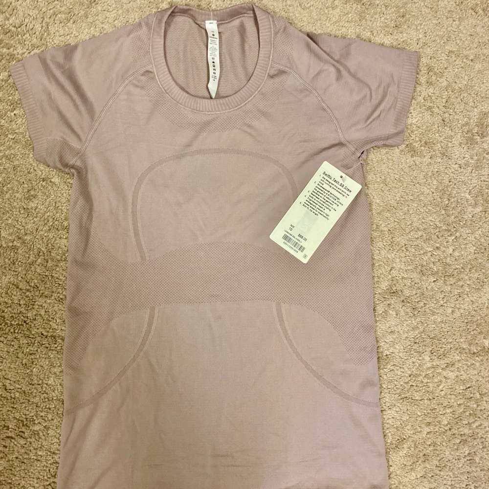 Swiftly Tech SS Crew shirt